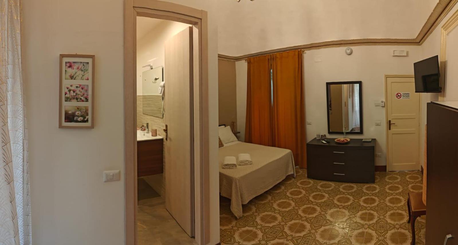 Baroque Bed and Breakfast Acireale Eksteriør billede